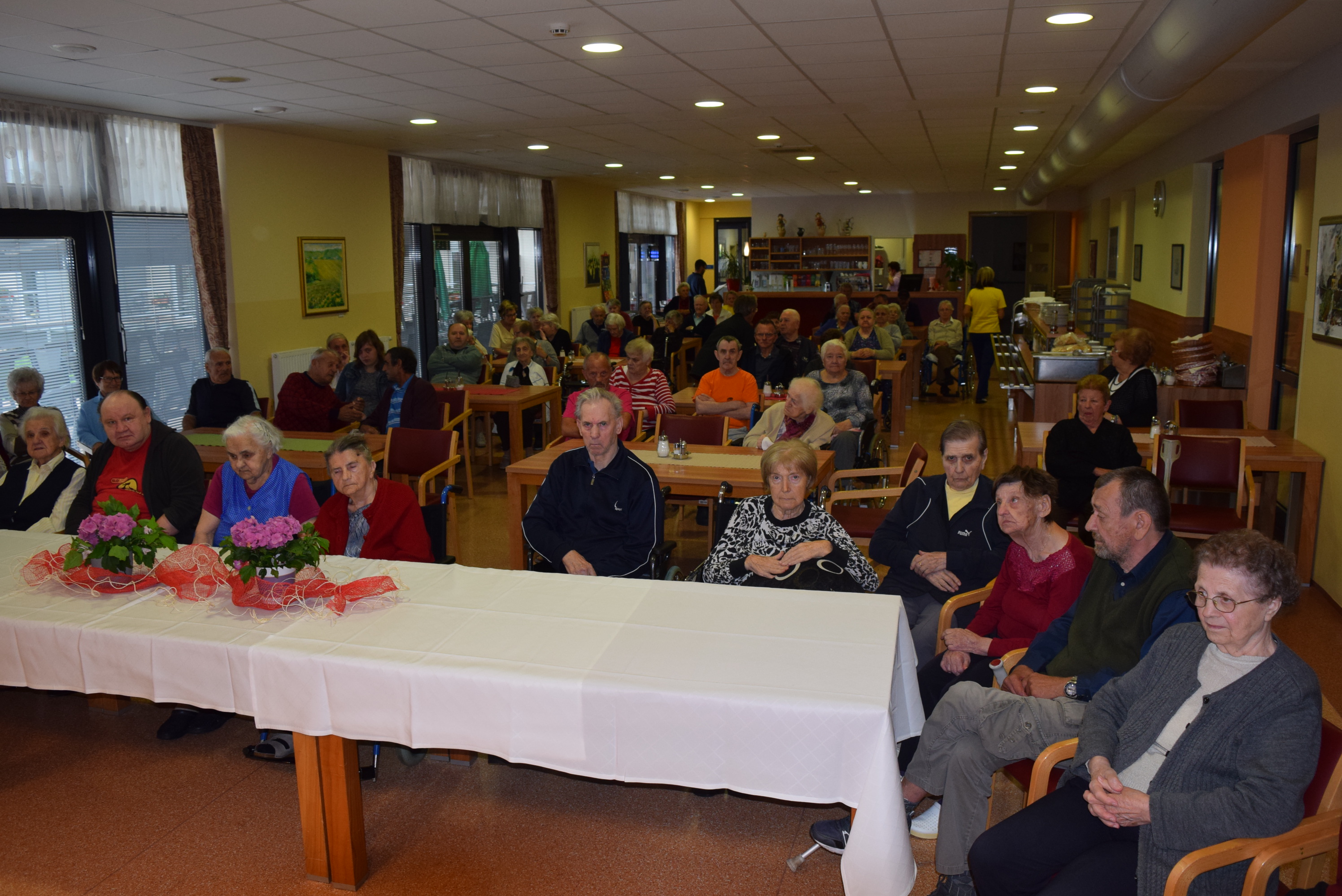 slavljenci-dosor-ja-v-prvi-vrsti