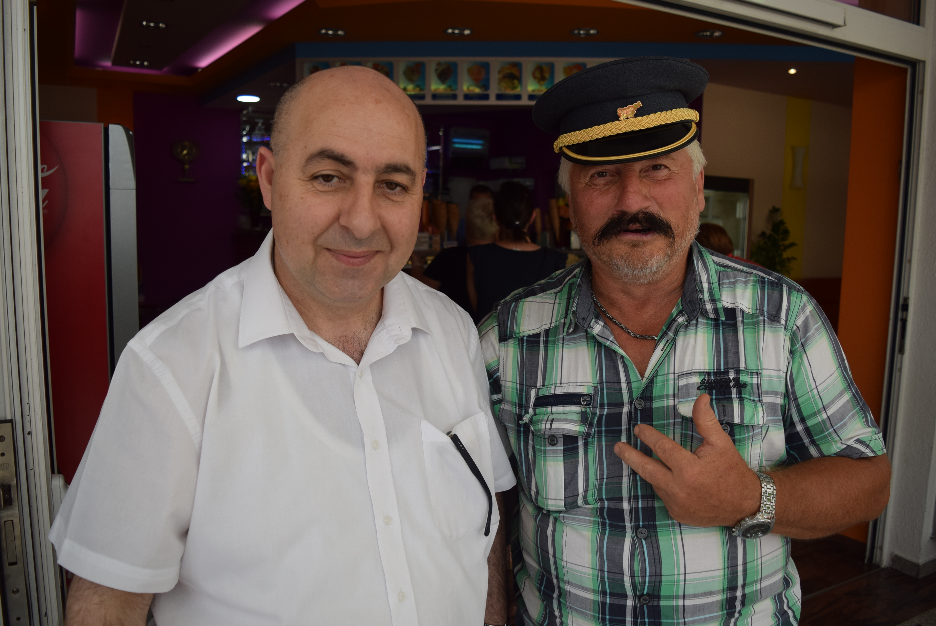 vlakovodja-s-slascicarjem