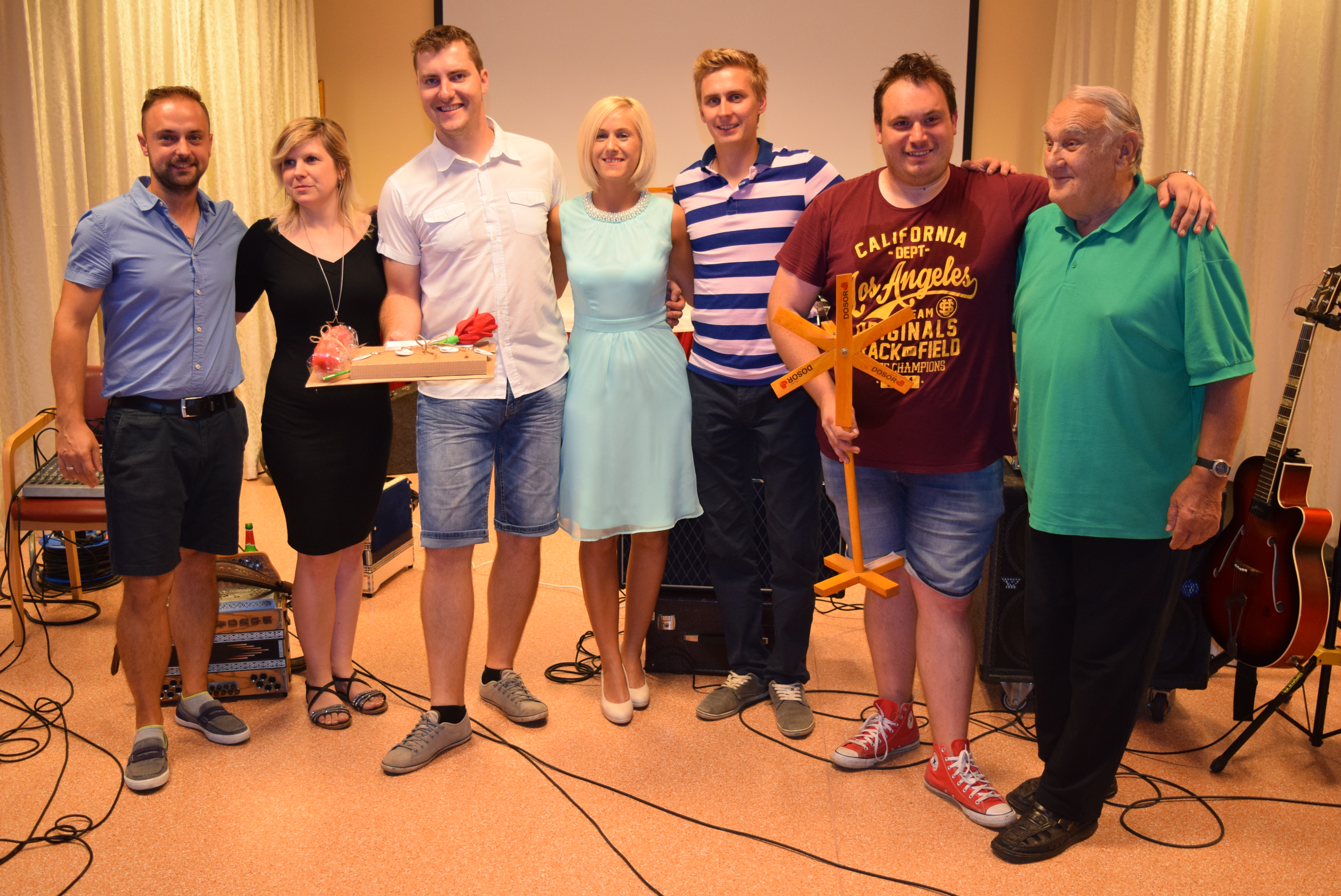 z-darilcem-in-vetrnico