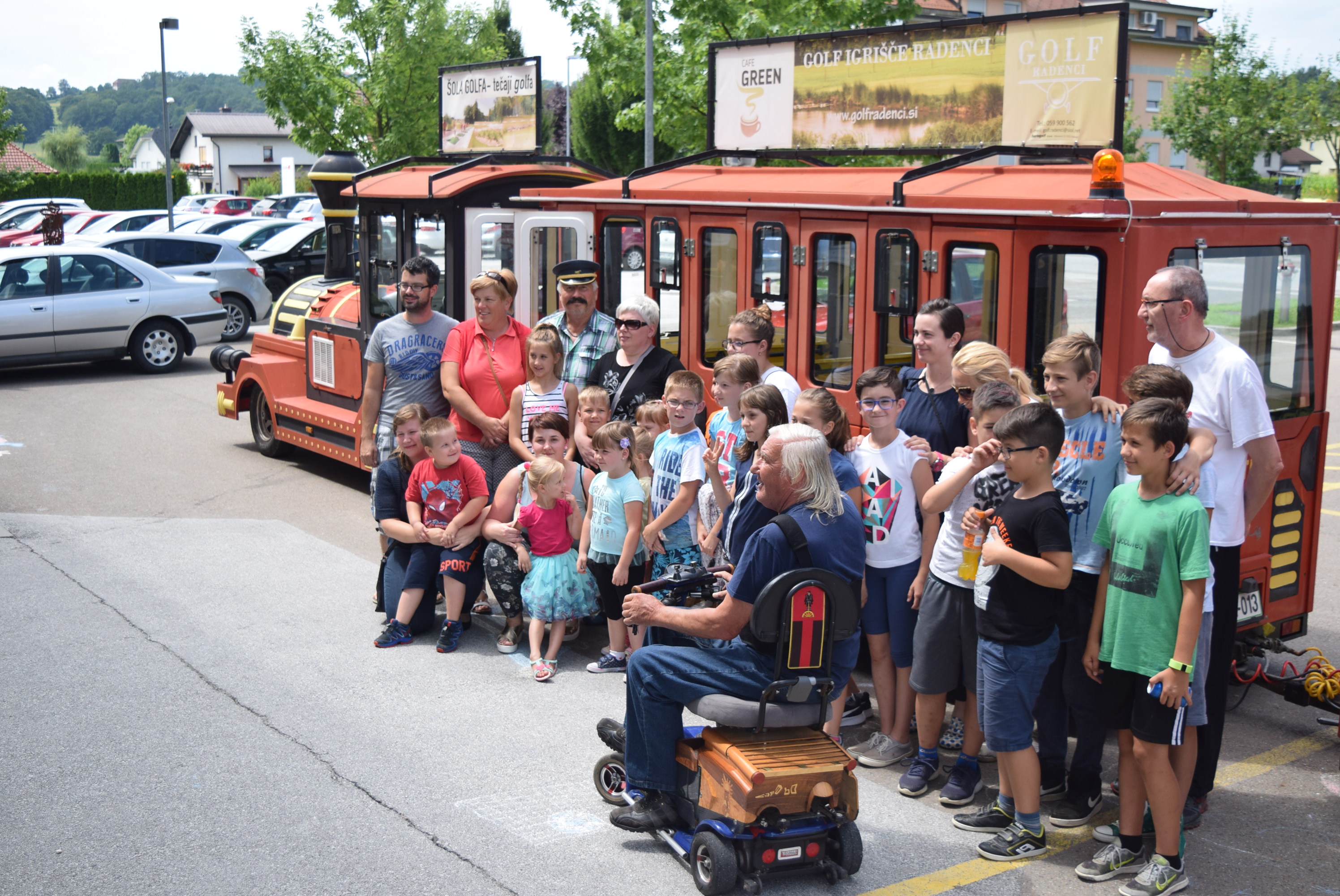 zbrani-pred-voznjo-z-vlakcem