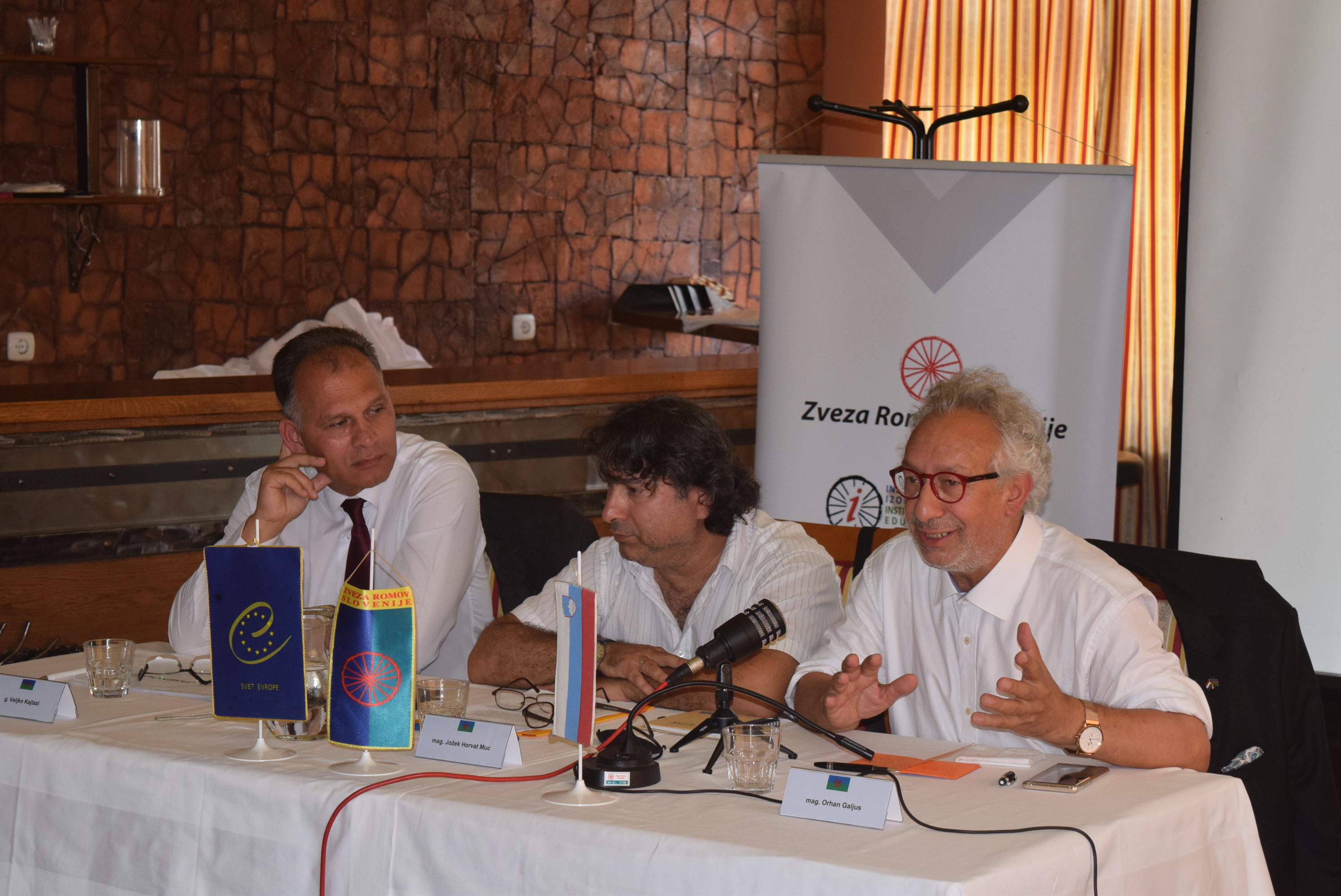 od-leve-v-kajtazi-j-horvat-muc-in-o-galjus