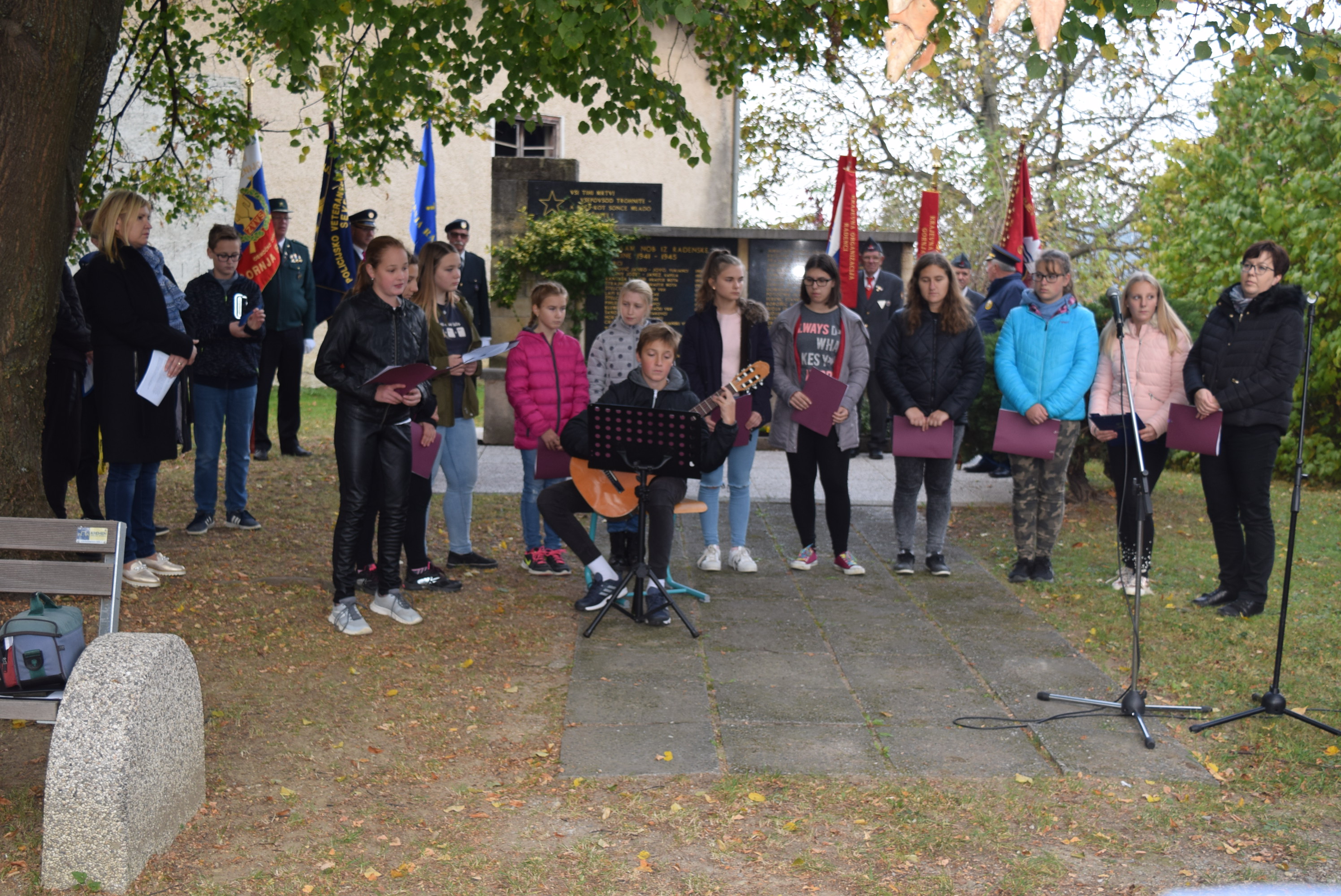 nastop-solarjev-na-kapelskem-vrhu