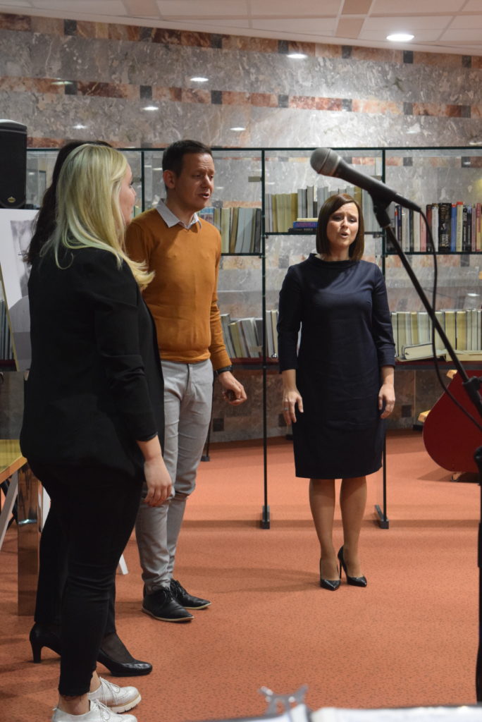 vokalna-skupina-binkostne-cerkve