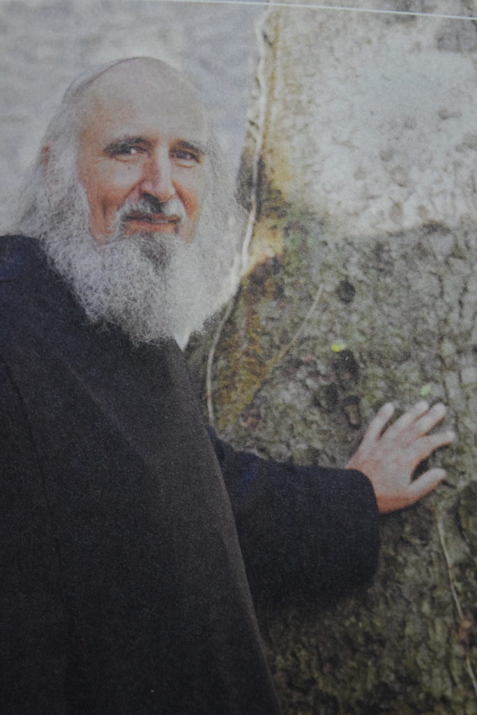 fotografija-patra-anselma-gruena-v-knjigi