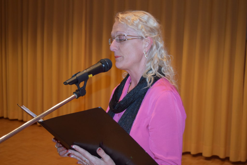 povezovalka-sonja-kuhar