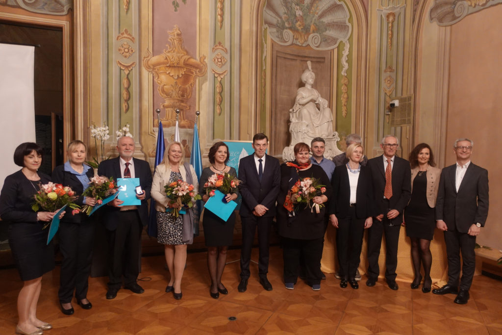 slovesnost-s-podelitvijo-priznanj