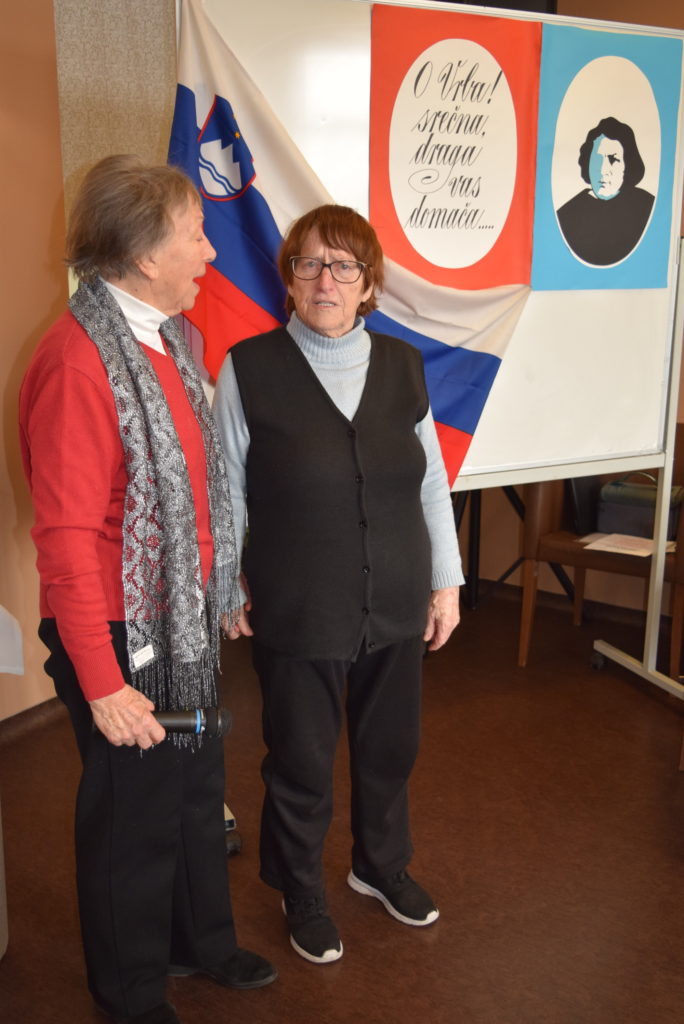 tudi-hudomusni-pevski-duet