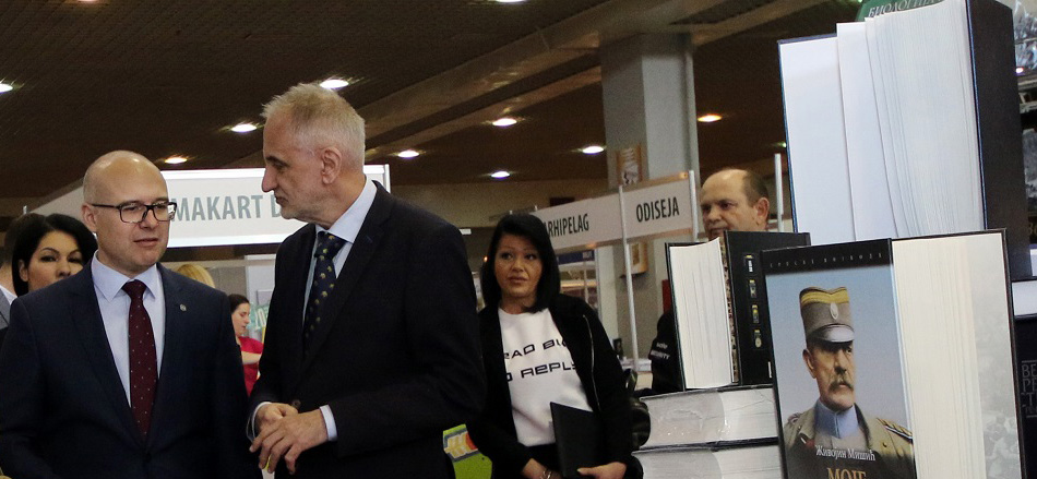 4-gradonacelnik-vucevic-je-cestitao-zoranu-kolundziji-nagrade-prometeja