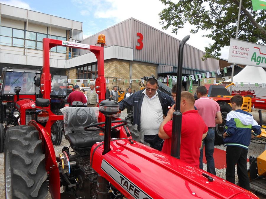 5-traktor-je-uvek-zanimljiv