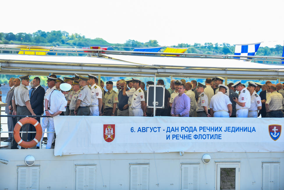 4-svecanost-na-brodu-kozara