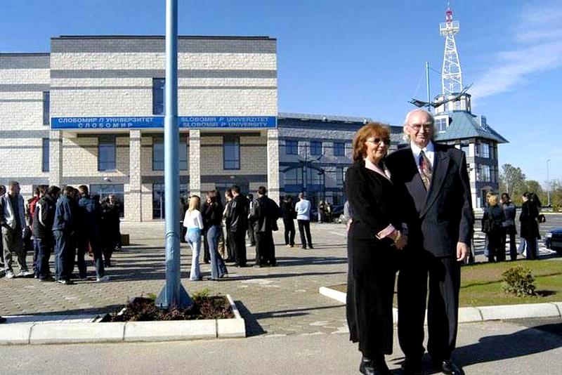 slobodan-i-mira-pavlovic-u-slobomir-univerzitetu