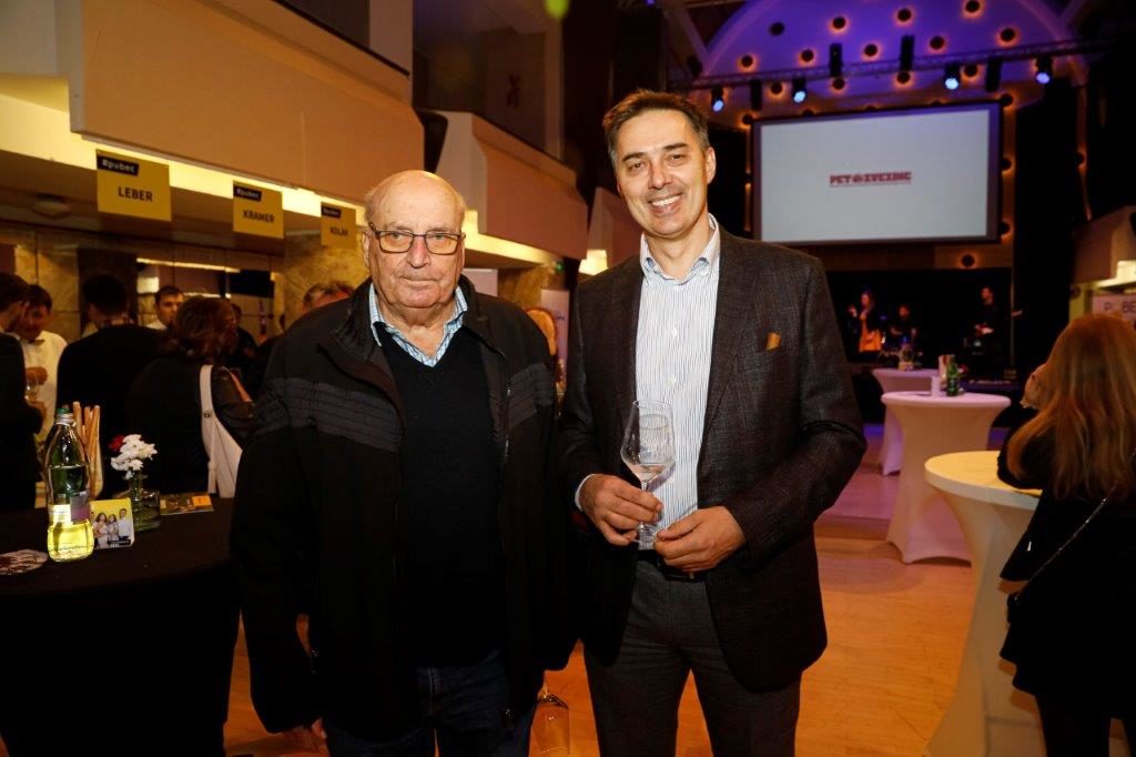 legenda-slovenske-kosarke-ivo-daneu-v-druzbi-direktora-kk-cedevita-olimpija-davorja-uzbinca