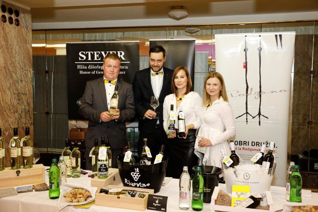 pubeci-in-deklineuros-cehnar-steyer-vina-aleksander-rigo-rigo-vina-in-deklini-iz-radgonskih-goric