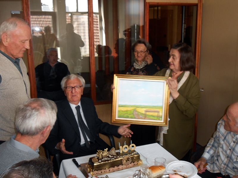 5-slavljenik-vujicic-je-dobio-brojne-poklone-od-svojih-kolega