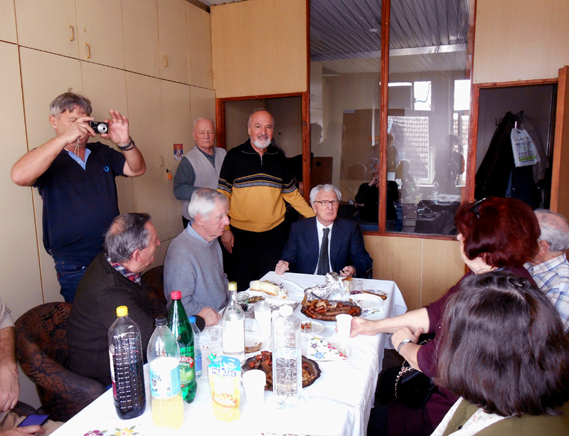 6-nas-urednik-cubranovic-u-drustvu-vujicica-i-popovica